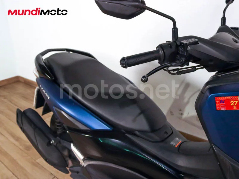 Yamaha NMAX - Vista 45