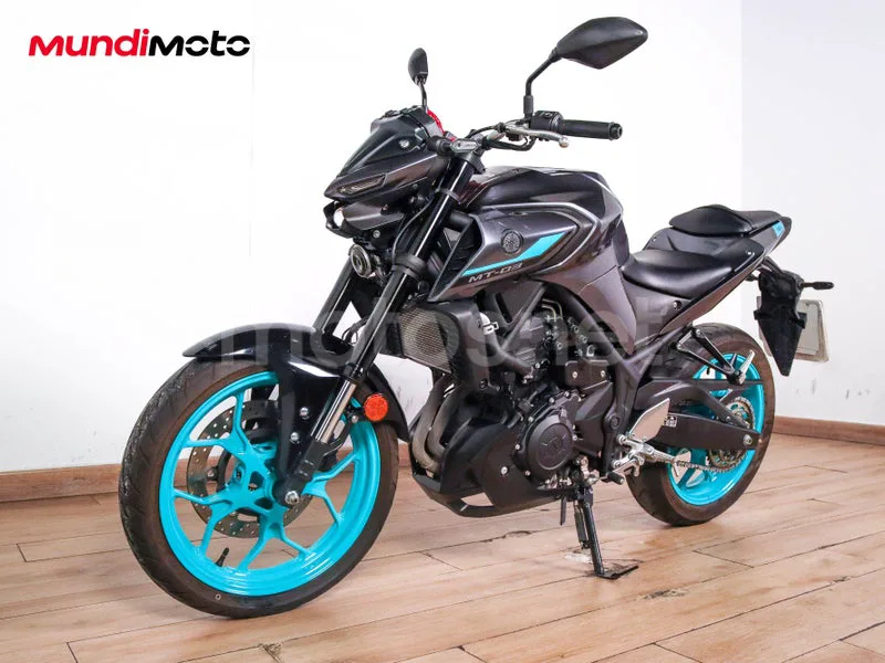 Yamaha MT-03 - Vista 7