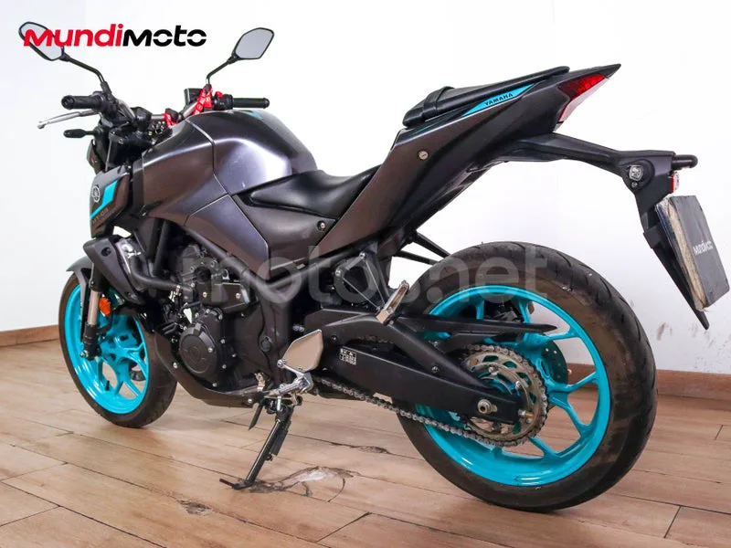 Yamaha MT-03 - Vista 8