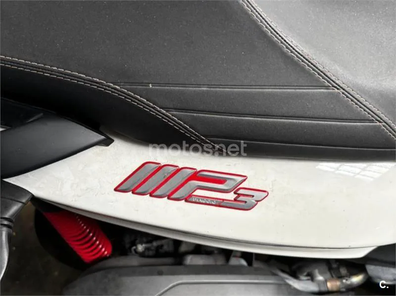 Piaggio MP3 - Vista 13