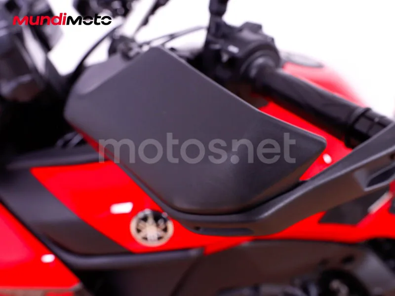 Yamaha Tracer 9 - Vista 21
