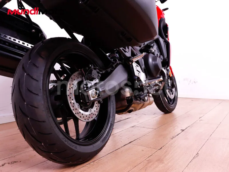 Yamaha Tracer 9 - Vista 4