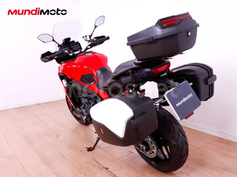 Yamaha Tracer 9 - Vista 8