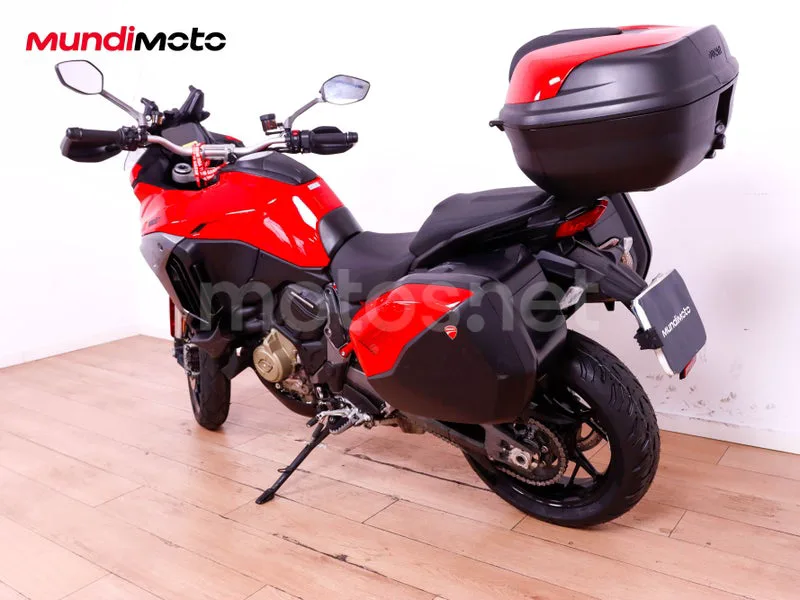 Ducati Multistrada V4 - Vista 8