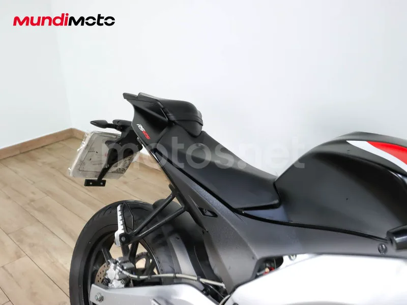 Aprilia RS 125 - Vista 37