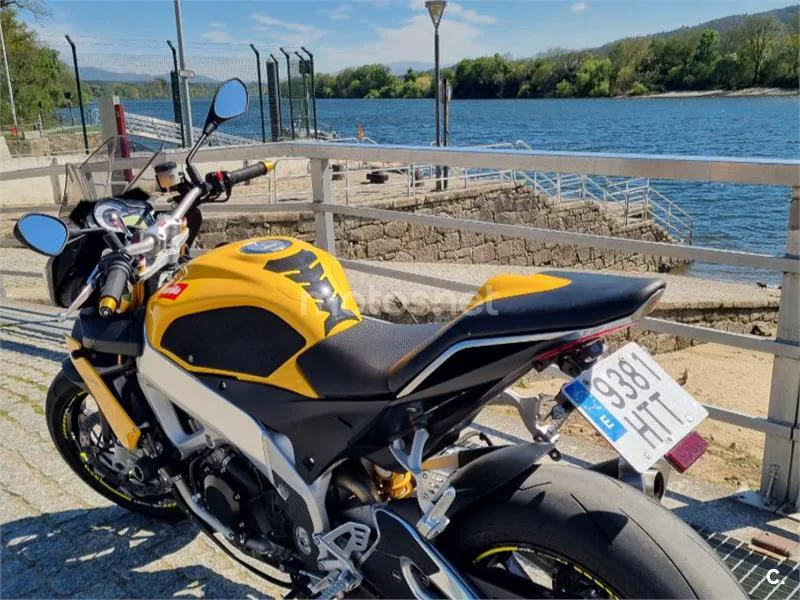 Aprilia Tuono V4 R APRC 7600 € 2013 Pontevedra - 2