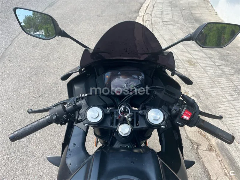 Yamaha YZF-R125 - Vista 3