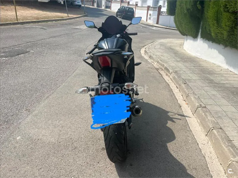 Yamaha YZF-R125 - Vista 5