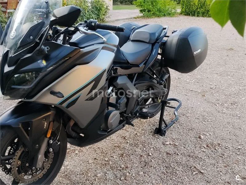 CFMOTO 650GT 3350 € 2022 Alicante - 1