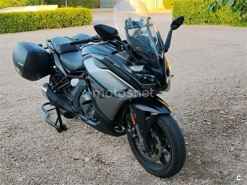 CFMOTO 650GT - Vista 3