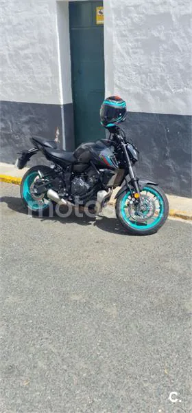 Yamaha MT-07 - Vista 6