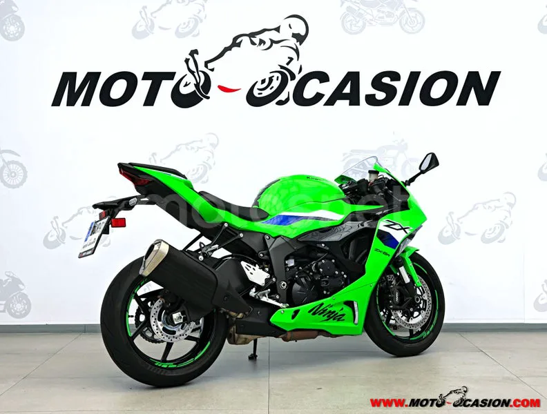 Kawasaki Ninja ZX-6R - Vista 3