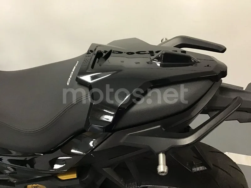 BMW F 900 R - Vista 6