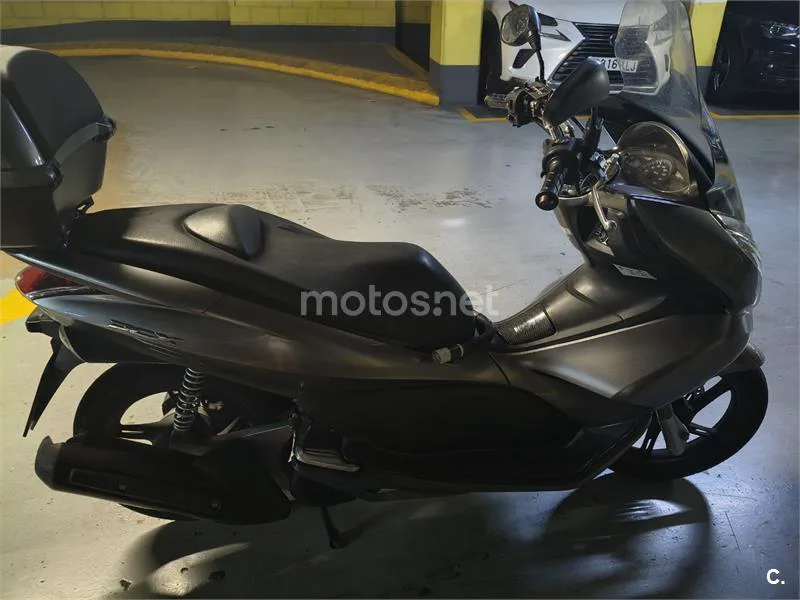Honda PCX125 - Vista 3