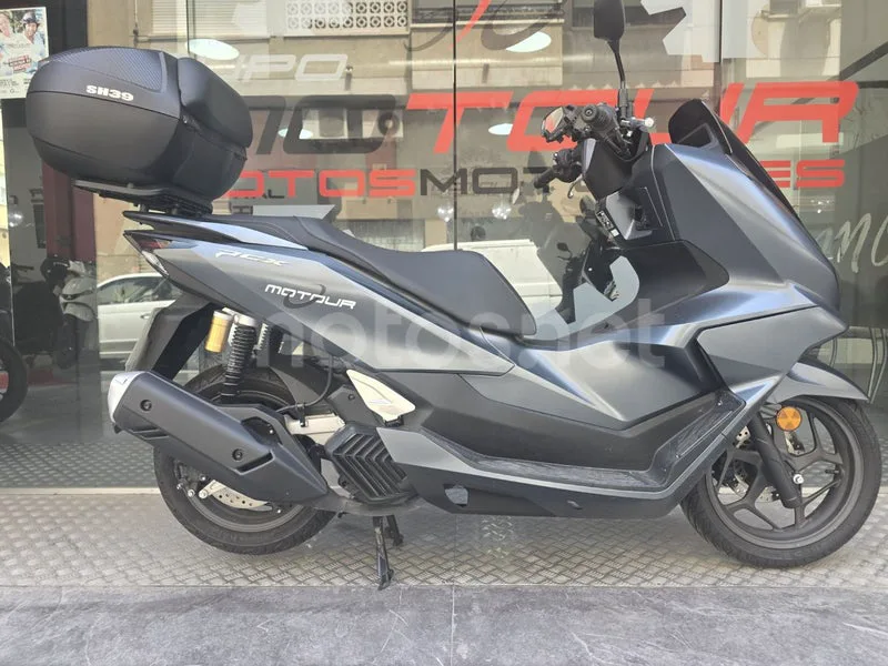 Honda PCX125 3295 € 2026 Alicante - 2