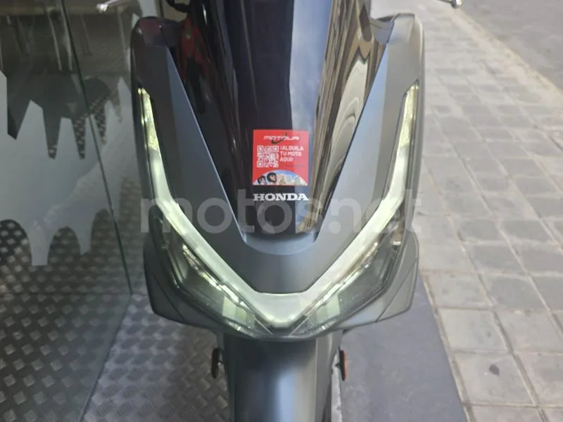 Honda PCX125 - Vista 7