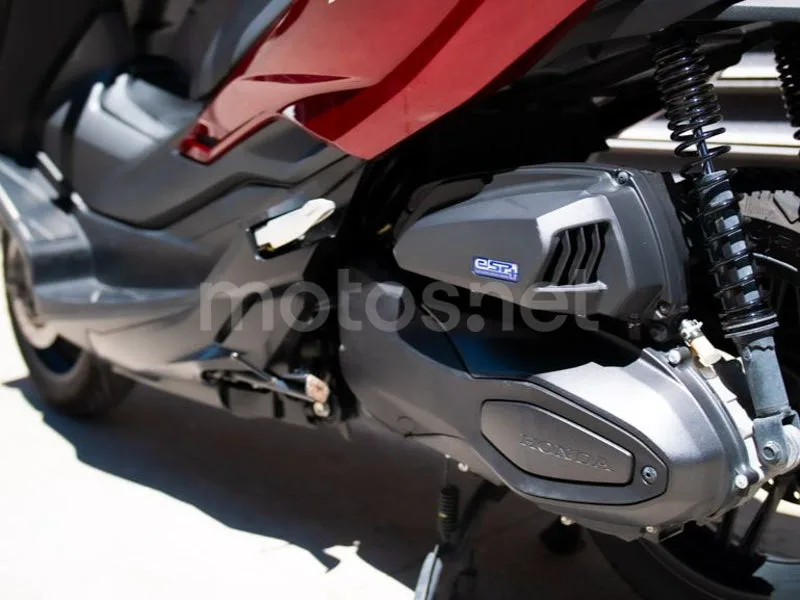 Honda Forza 350 - Vista 21