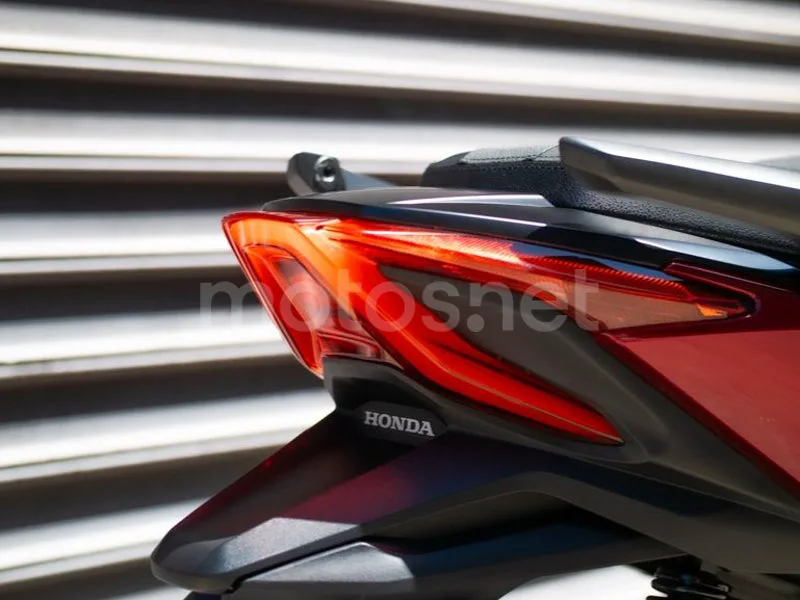 Honda Forza 350 - Vista 10
