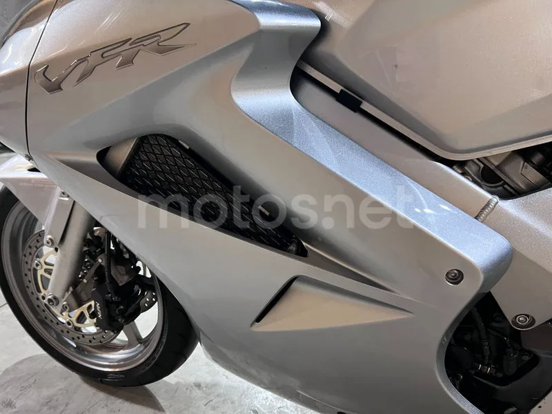 Honda VFR800F - Vista 54