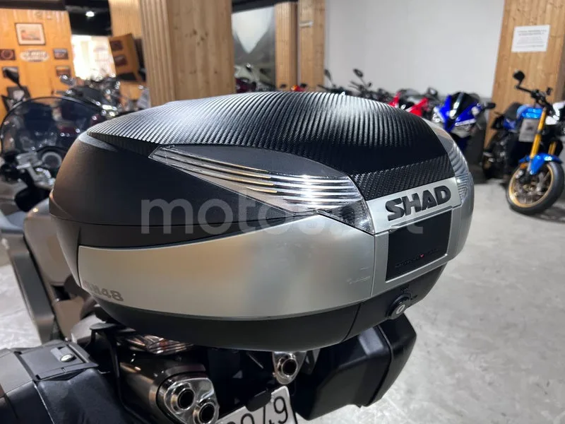 Honda VFR800F - Vista 72