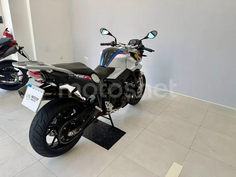 BMW F 800 R - Vista 11