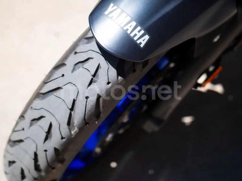 Yamaha Tracer 7 - Vista 13