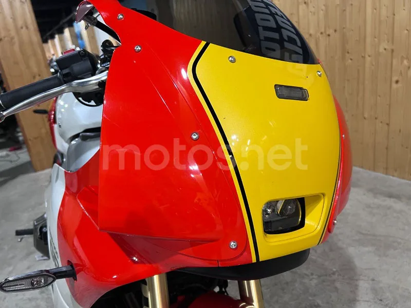 Yamaha XSR900 GP - Vista 12
