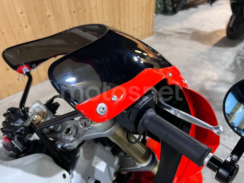Yamaha XSR900 GP - Vista 28