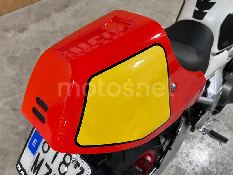 Yamaha XSR900 GP - Vista 36