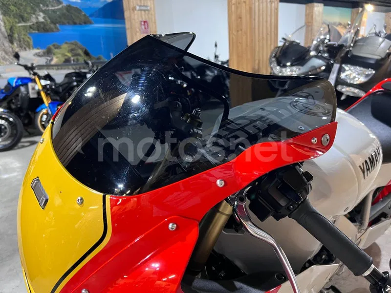 Yamaha XSR900 GP - Vista 39