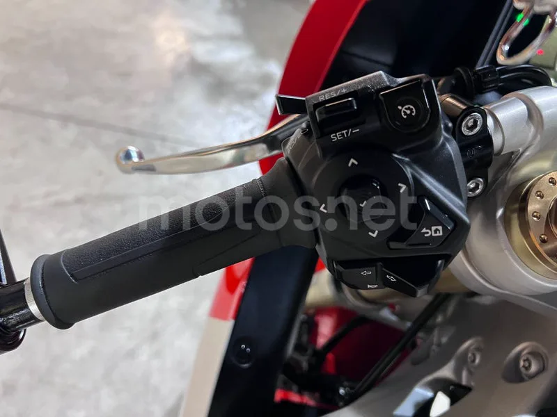 Yamaha XSR900 GP - Vista 63