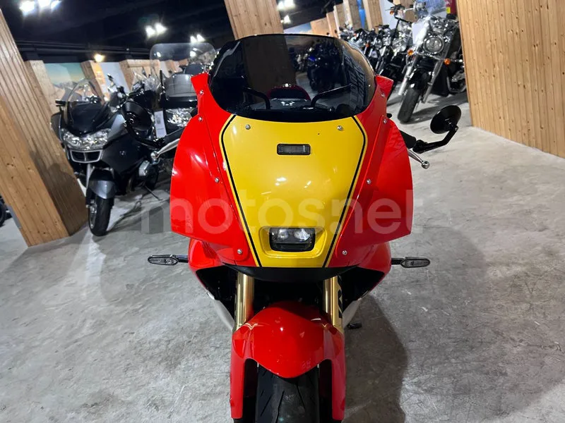 Yamaha XSR900 GP - Vista 9