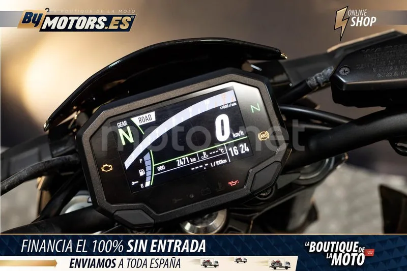 Kawasaki Z900 - Vista 5
