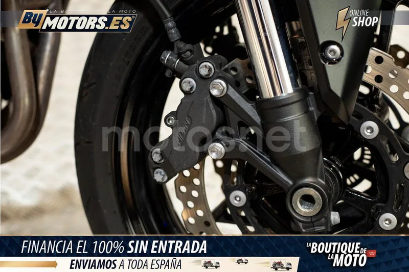 Kawasaki Z900 - Vista 10