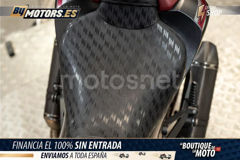 Kawasaki Z1000 - Vista 22