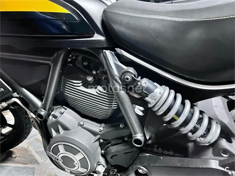 Ducati Scrambler - Vista 7