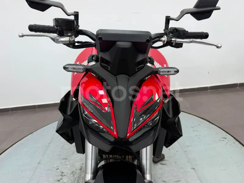 Honda CB1000 Hornet - Vista 21