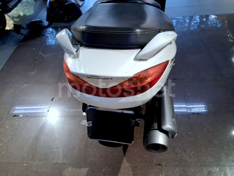 Suzuki Burgman 200 - Vista 18