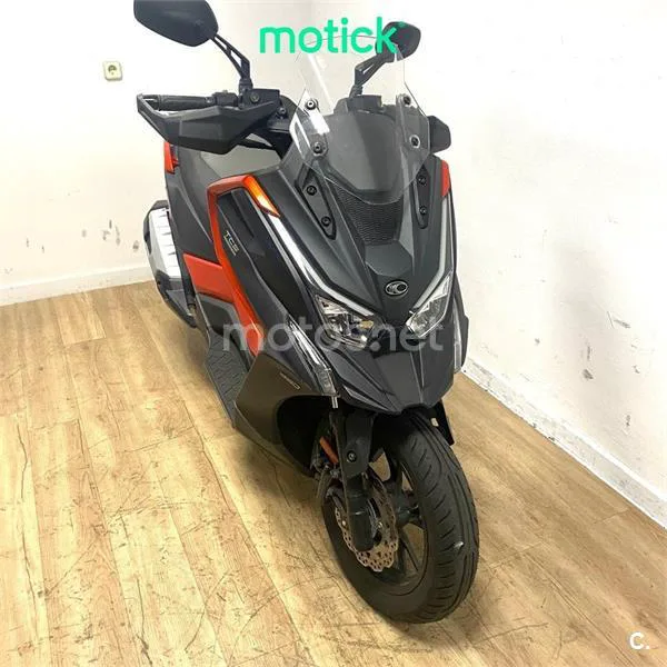 Kymco DTX 350 - Vista 10