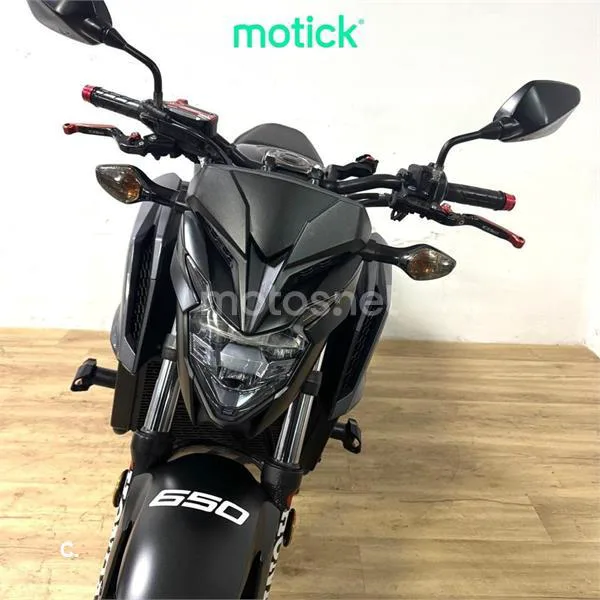 Honda CB650F - Vista 8