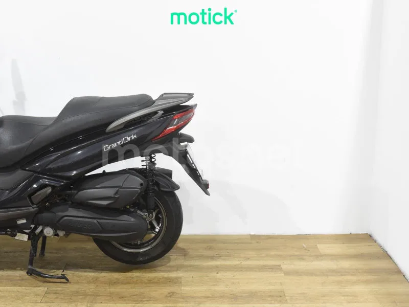 Kymco Grand Dink 125 - Vista 9