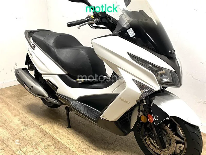 Kymco Grand Dink 300 - Vista 6