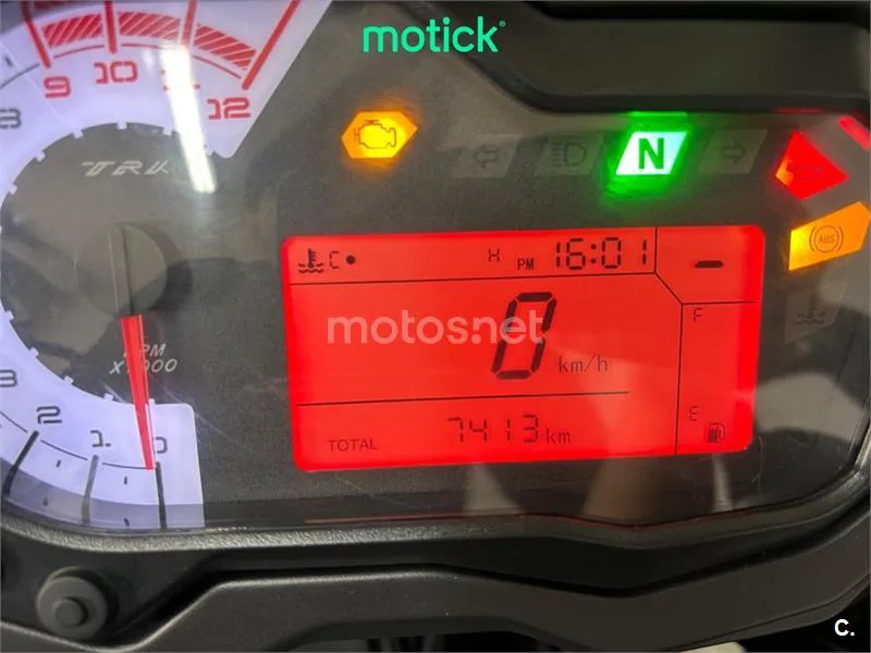 Benelli TRK 502 - Vista 5