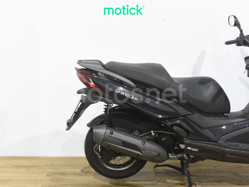 Kymco Grand Dink 125 - Vista 3