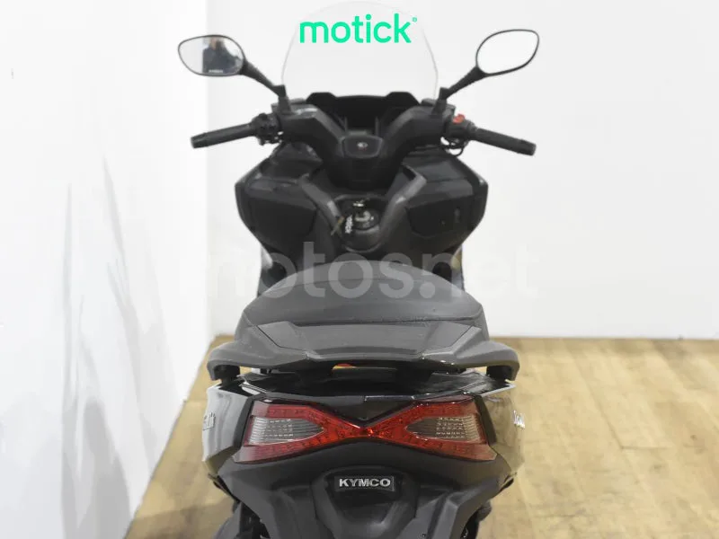 Kymco Grand Dink 125 - Vista 6