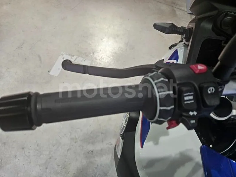 BMW F 750 GS - Vista 4