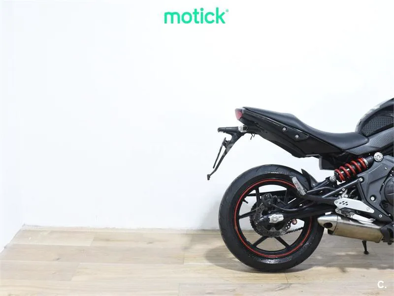 Kawasaki ER-6n - Vista 3