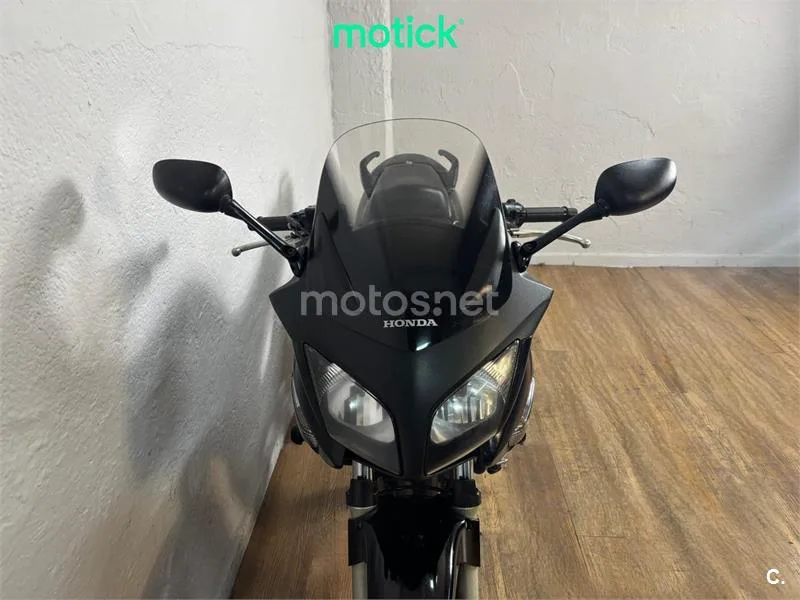 Honda CBF600N - Vista 11