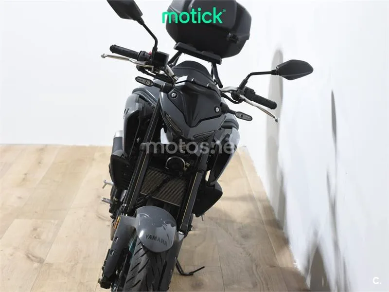 Yamaha MT-03 - Vista 11