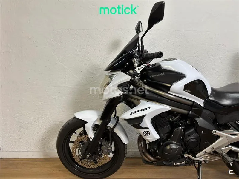Kawasaki ER-6n - Vista 8